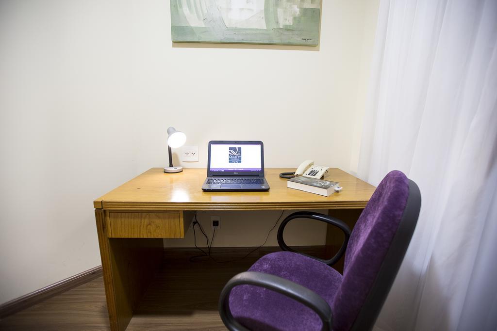 Quality Suites Vila Olimpia São Paulo Exteriör bild
