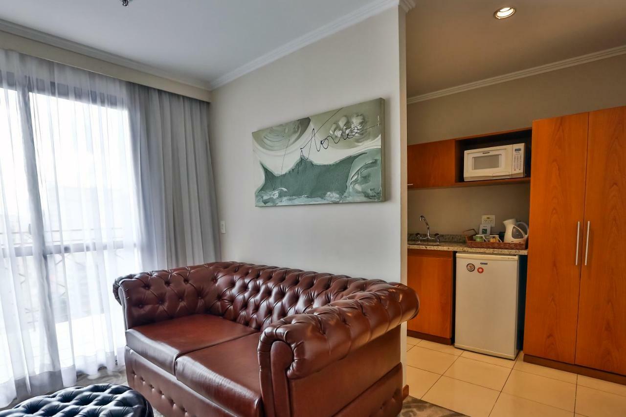 Quality Suites Vila Olimpia São Paulo Exteriör bild